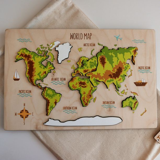 Puzzle Mapa sveta - Handmade maľovaný, farebný
